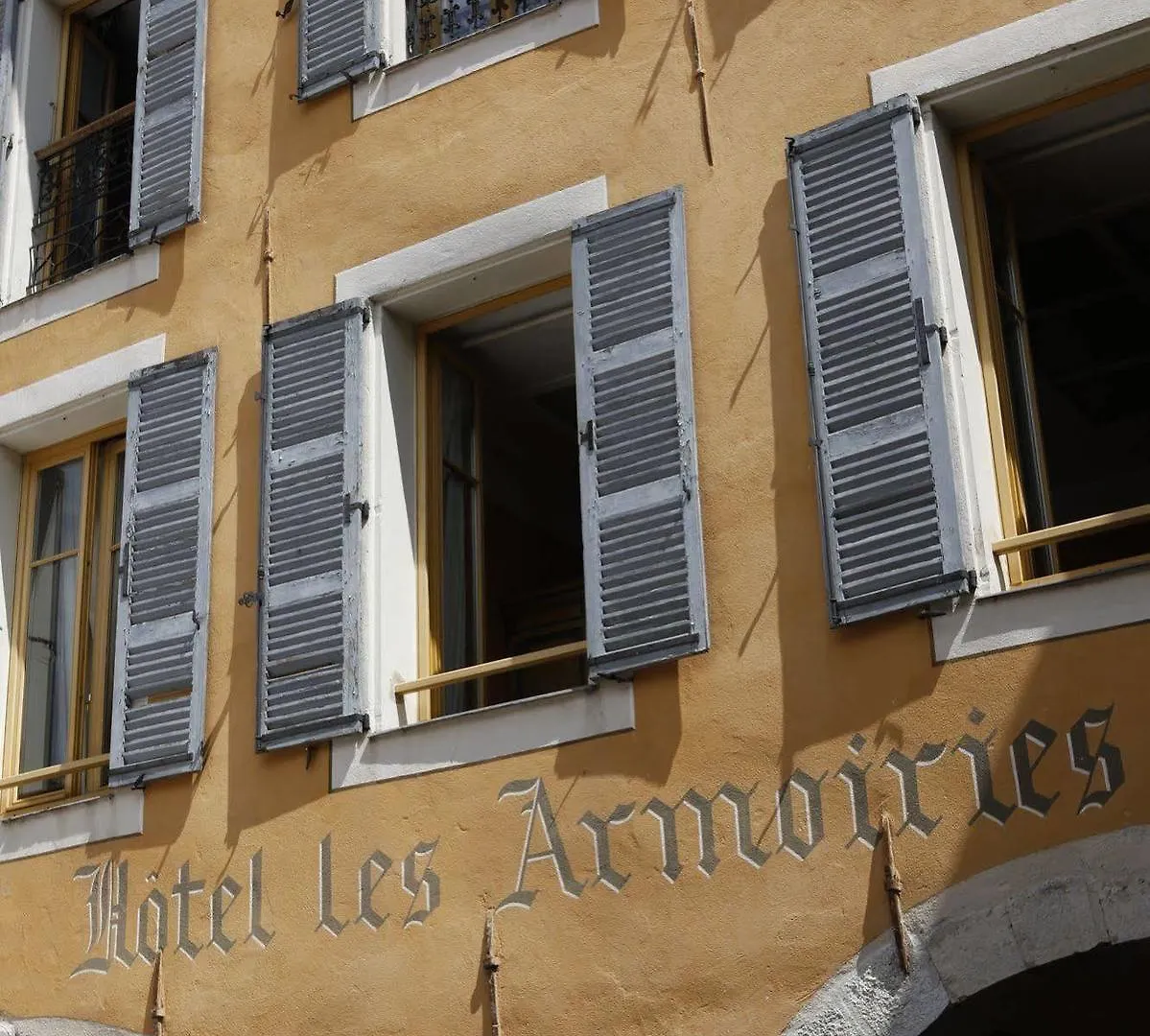 Hotel les Armoiries Valbonne