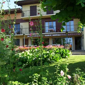 Les Pavillons Du Golf 2*, Évian-les-Bains France